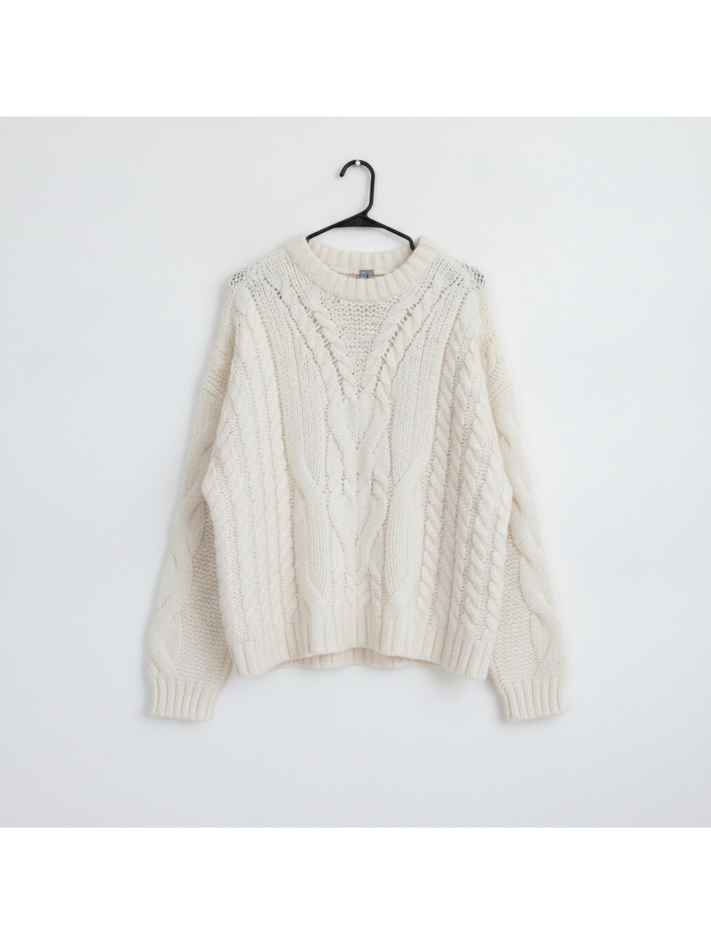 Aerie Cream Cable Knit Sweater oversized Largecozy grandma academia clean girl